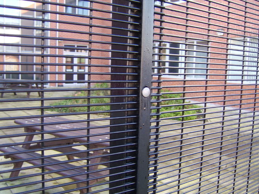High Security Durable  anti climb security fence Welded 358 Fence